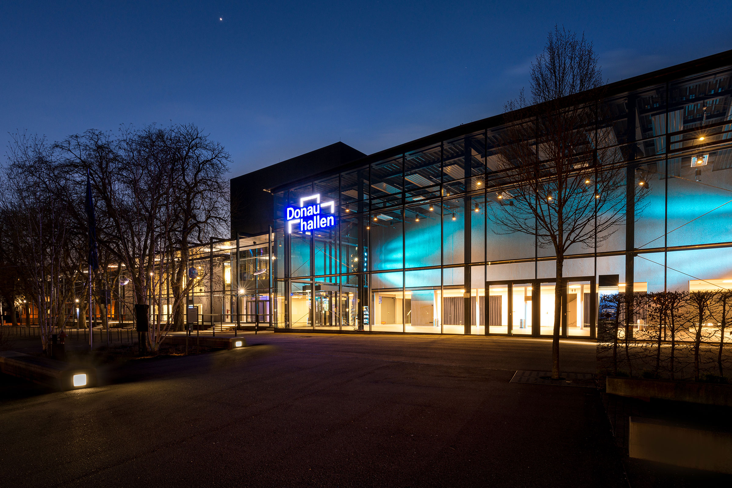 Donauhallen Außenansicht Donauhallen Außenansicht